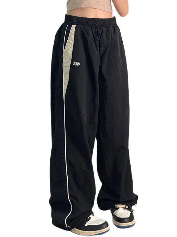 Women’s Baggy Cargo Pants