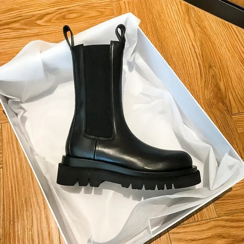 Women's Classic Chelsea Boots